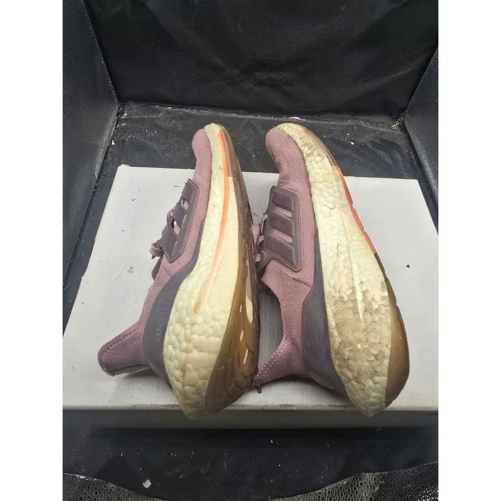 Women running shoes